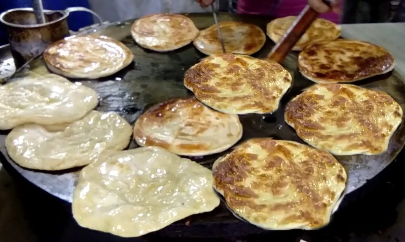 Common Fast Food/Street Food in India/Kolkata | Super Popular Tasty Food Egg Paratha