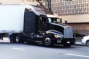 Amazing Trucks Driving Skills 2017 - Awesome Semi Trucks Drivers - Extreme Lorry Drivers WIN #3