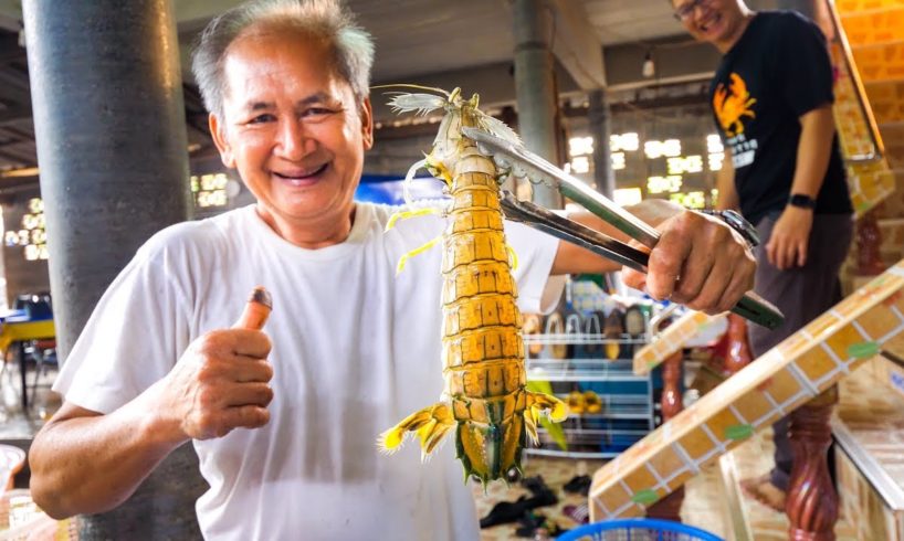 HUGE ALIEN MANTIS SHRIMP and Mud Crab!! Ultimate Thai Food Tour of Trat, Thailand!