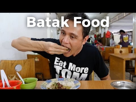 Batak Food - Northern Sumatran Food at Lapo Ni Tondongta Restaurant in Jakarta!