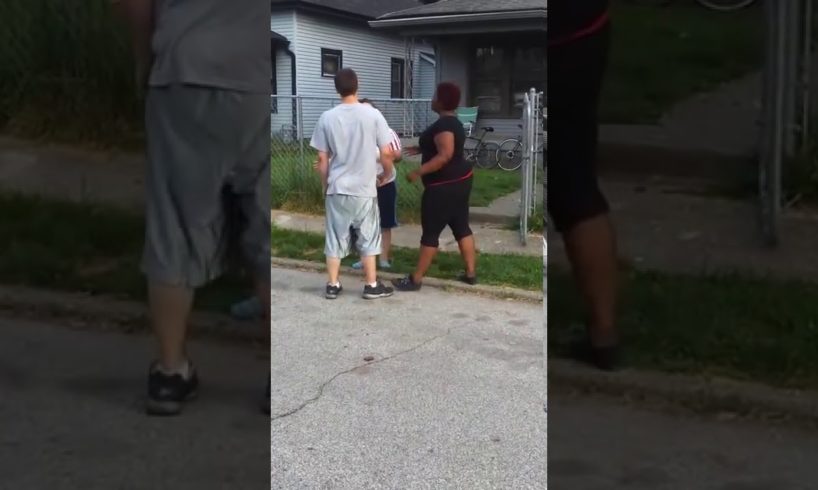 Insane Hood Fight (Shit Gets Real)