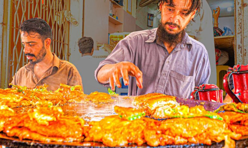 EXTREME Street Food in Pakistan - Super FAST + ANGRY Ninja BURGER - ULTIMATE Karachi BURGER Tour!!!