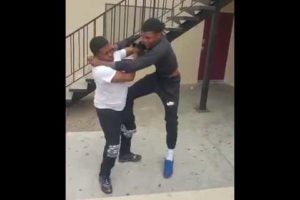 Hood fight bully gets his #ass #beat