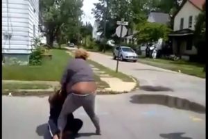 Why You Should Love  A Fat Ass Fight In The Hood