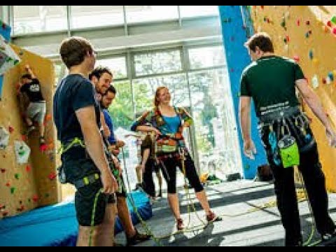 Amazing Wall Climbing Skills  | People are Awesome - Epic  Wall Climbing