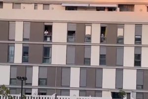 Spain Lockdown: Playing Bingo during the Coronavirus Quarantine Seville People are Amazing