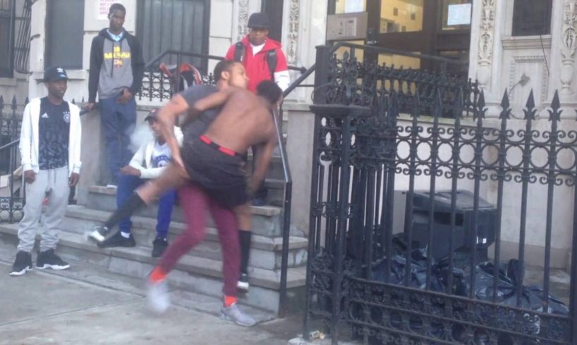 Ghetto Fight Bloods Beat Down??