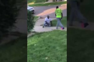 Ghetto fight man walks up on the wrong porch