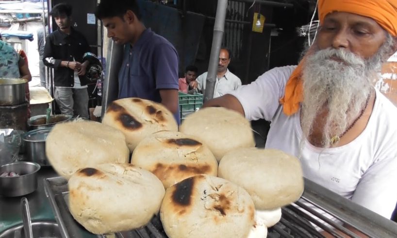 Real Hard Working Sadhu Baba Selling Litti Chokha - 2 Piece Ghee Litti @ 80 rs plate