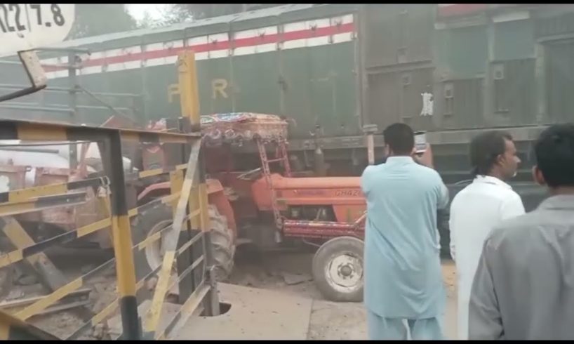 Real Train Accident Video | Train Accidents | Train Accidents in Pakistan