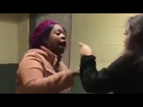 Ghetto Hood Fight She Thought She Was Ready!!!!!🤦🏿‍♂️🤛🏿🤷🏿‍♂️ (REACTION)