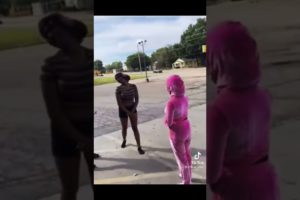 Hood Girl Fight