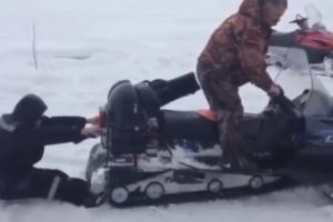 Snowmobile Fail Compilation #1 - 2017