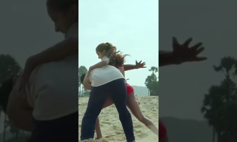 Girl Fight #shorts  #GyanKiGanga  #girlfight #girlfights #fight #fights #streetfights #fighting