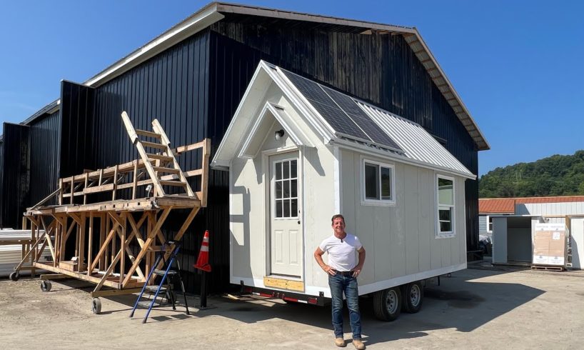 Affordable $15,000 Tiny Home and an Environmentally Conscious Purchase 🏡🇺🇸😉