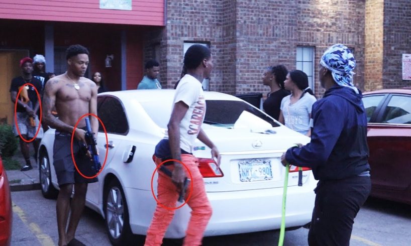 STEALING PEOPLE GAS PRANK IN THE HOOD! (MUST WATCH)