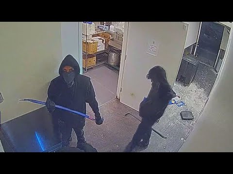 Burglary caught on video: Tequila and tips stolen from Oakland's Agave