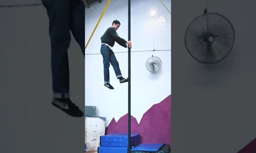 Circus School Trainee Pulls Off Amazing Climbs And Jumps On Chinese Pole