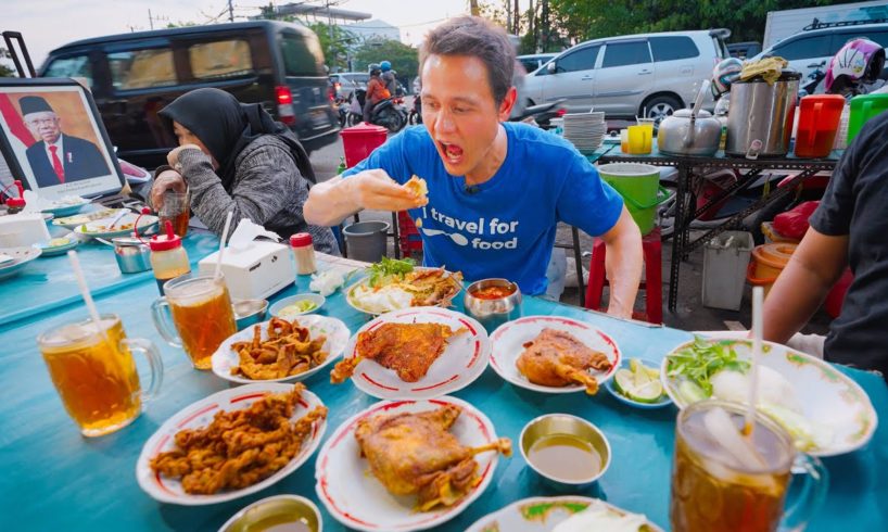 Back in Indonesia!! 🇮🇩 INDONESIAN STREET FOOD + Best Fried Duck in Surabaya!!