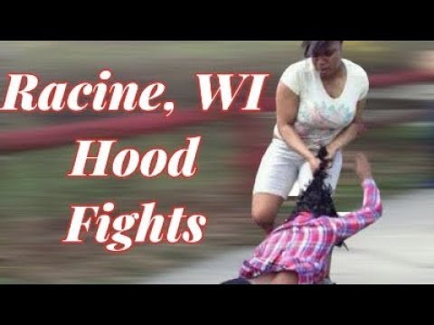 Racine WI Hood Fights at the Bar #ratchet #fights #hoodrats #2023