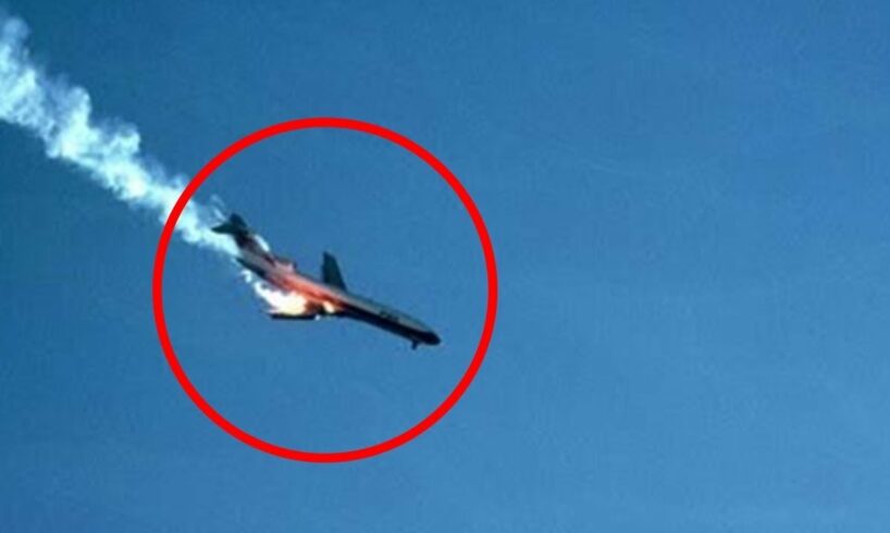 Worst Plane Crashes Caught On Camera😱 *Animation*