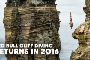 Red Bull Cliff Diving: The World's Oldest Extreme Sport Returns in 2016