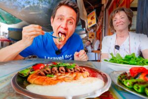 Turkish Street Food Tour in Izmir!! KOKOREÇ + Manisa Kebab in Türkiye!! 🇹🇷