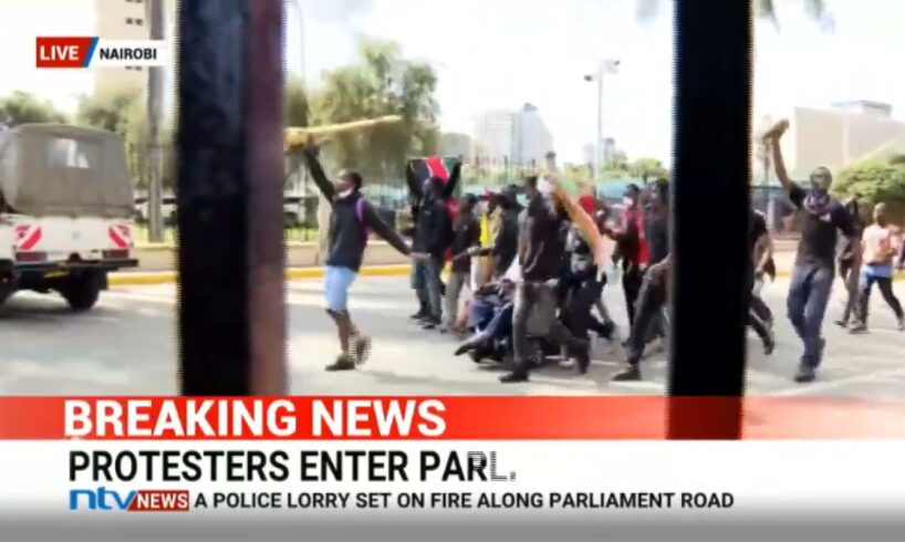 WATCH: The moment protesters entered Parliament