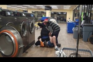 Fight breaks out in a Laundromat Austin TX 2-8-2024
