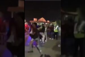 Six Flags over texas fights