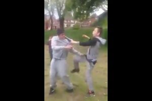 Skinny Vs Fat (Best fight ever)