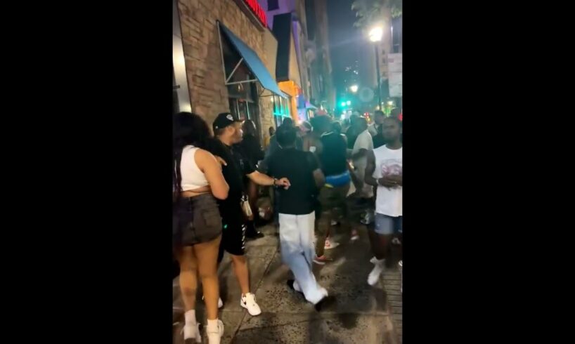 Hood Girl Fight