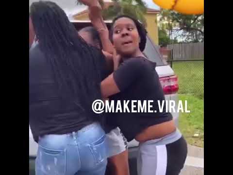 Ghetto Hood Fights 😂😂🤦🏽‍♂️ Gone Wrong