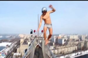 PEOPLE ARE INSANE  ✿ Amazing Stunts ✿ Heights part 1