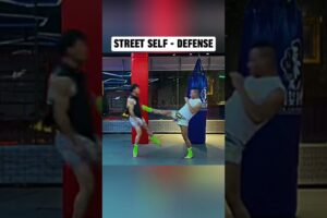 Street self defence technique #combatsport #boxing #kickboxingtraning #ytshorts #mmaboxing #mma