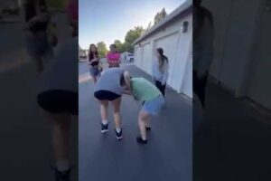 girls fight 👀😱🥶| girl fight | girls fights kids | street fights | school fights