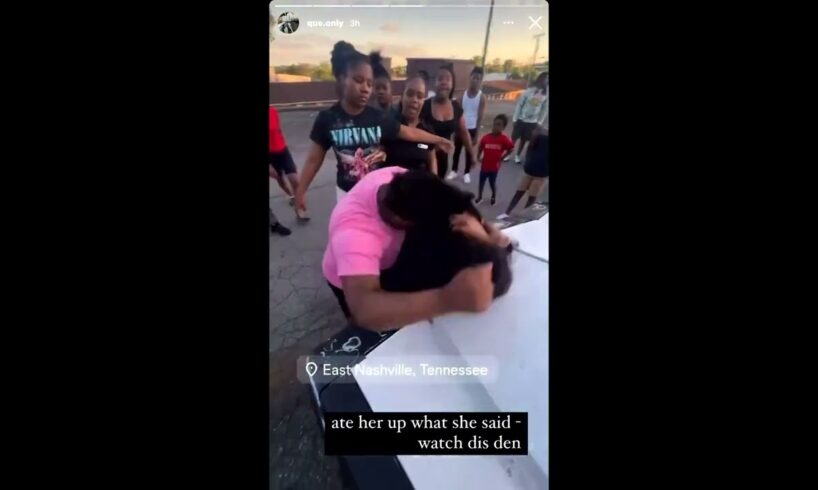 Hood Girl Fight