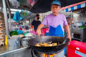 Malaysia STREET FOOD Heaven!! 🇲🇾 27 Meals Best Malaysian Food in Penang! [Full Documentary]