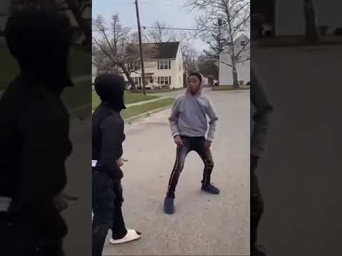 Hood fight!! #viral #recommended #viralvideo #trending #fighting #hoodfights