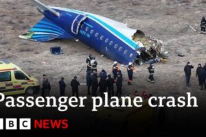 Kazakhstan plane crash kills dozens | BBC News