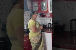 Maa Mummy Tho Pedha Godava🥺| #shorts #mummy #fight #haircut #salon #family #viral #trending