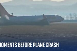 Video captures moments before South Korea plane crash